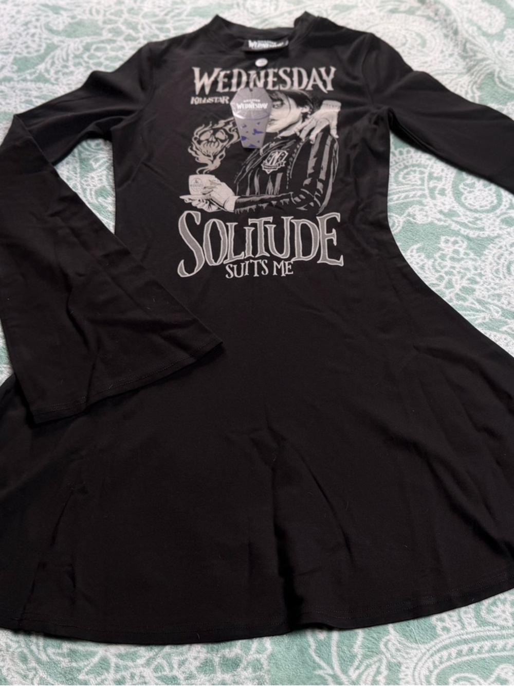 KILLSTAR Wednesday Addams 'Solitude Suits Me' Black Graphic Dress Size M RARE!!!